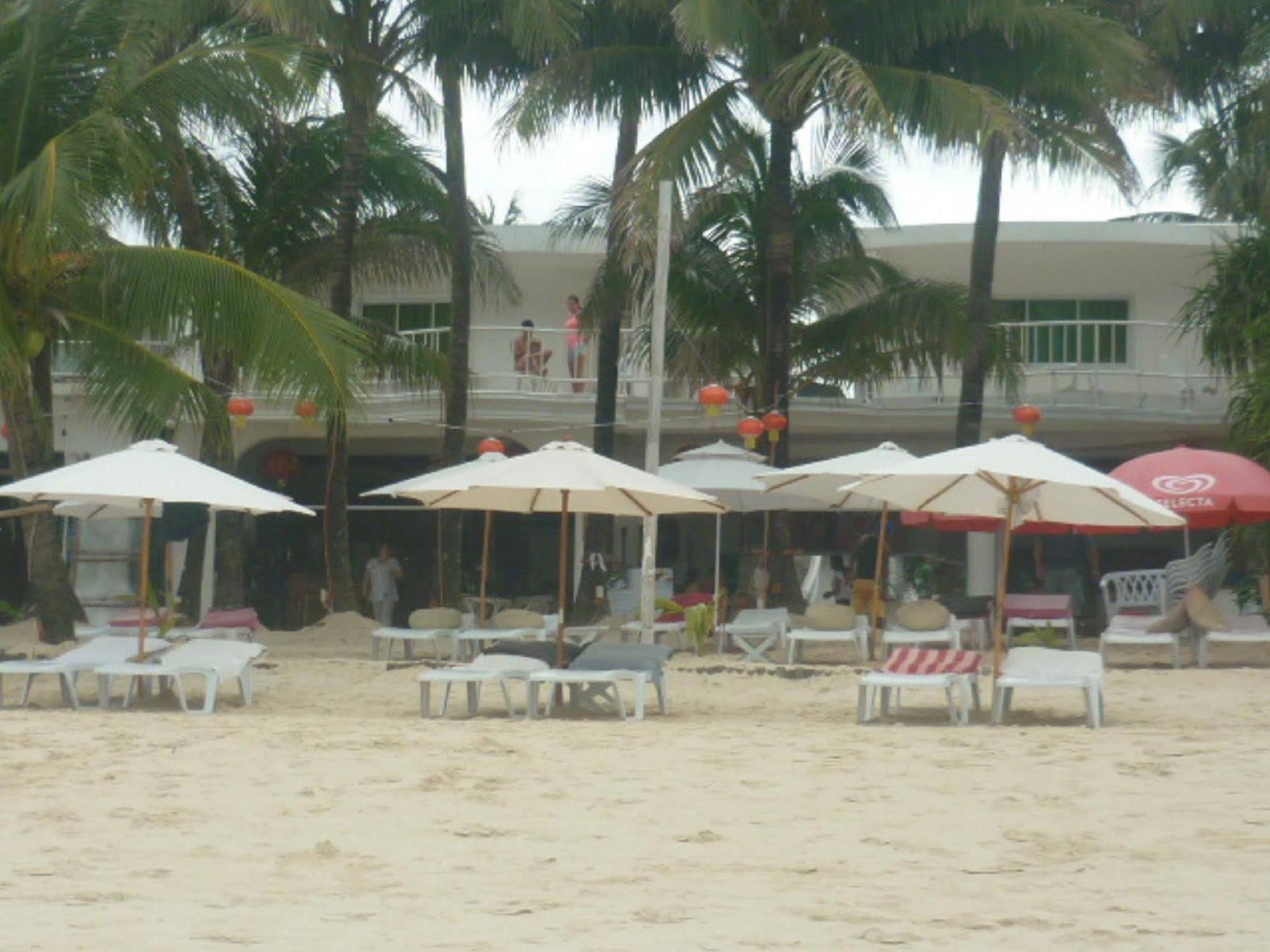 Alla Luna Rossa Beach Hotel Manoc-Manoc Esterno foto